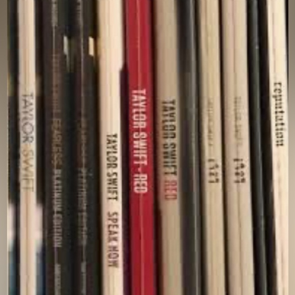 ISO TAYLOR SWIFT VINYLS